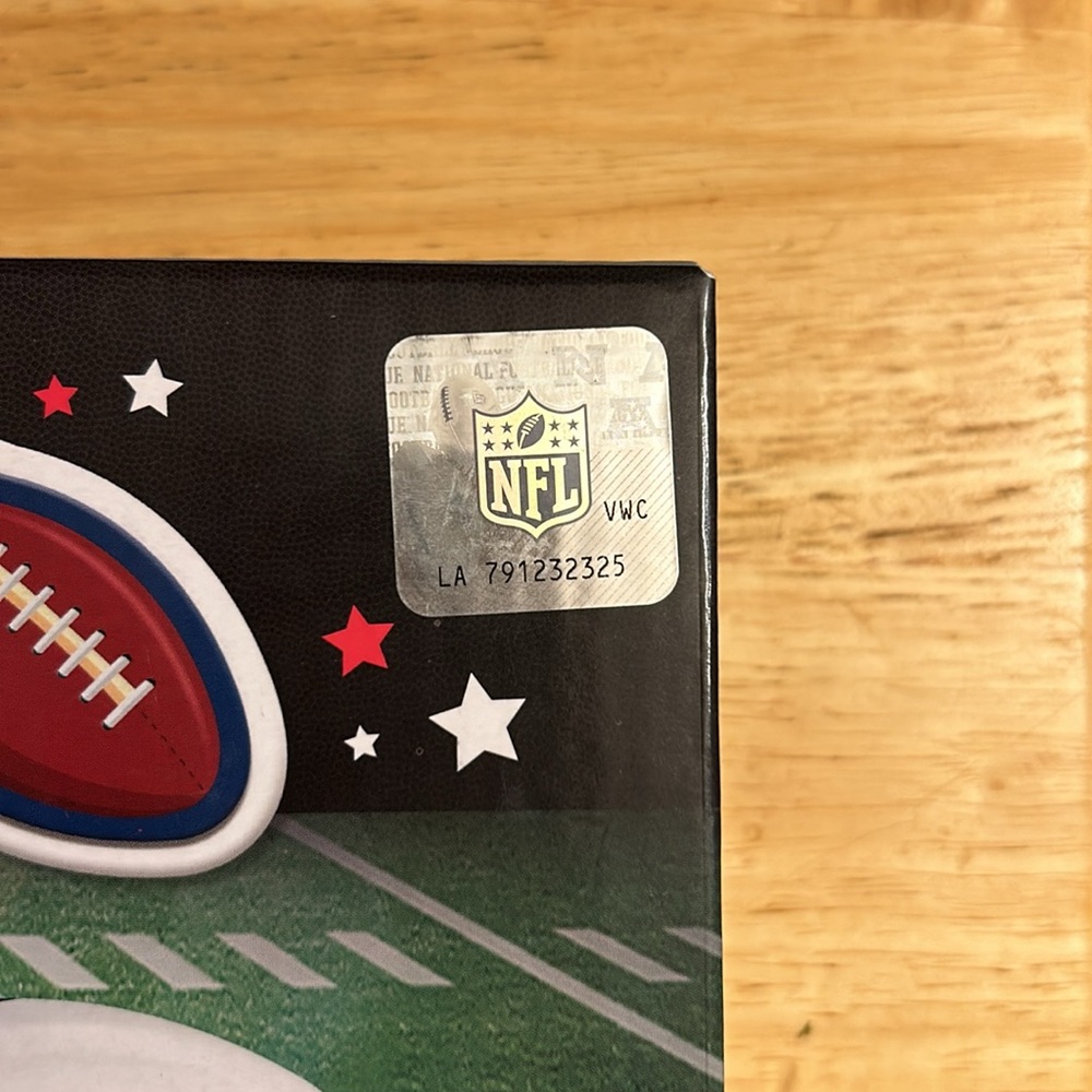 NFL Checkers Rivalry Game Set - Picture 3 of 12